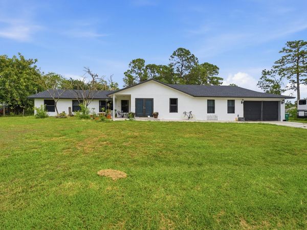 11823 N 67th Pl Place N, The Acreage, FL 33412