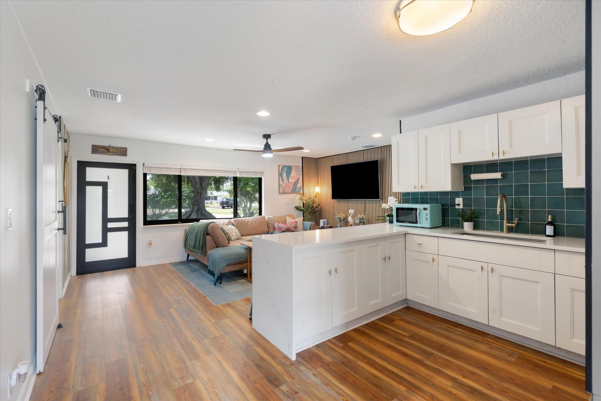 2417 NE 13th Terrace, Pompano Beach, FL 33064 Photo