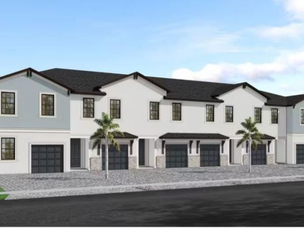 7795 SW Bentley Lane, Unit Latitude 9, Stuart, FL 34997