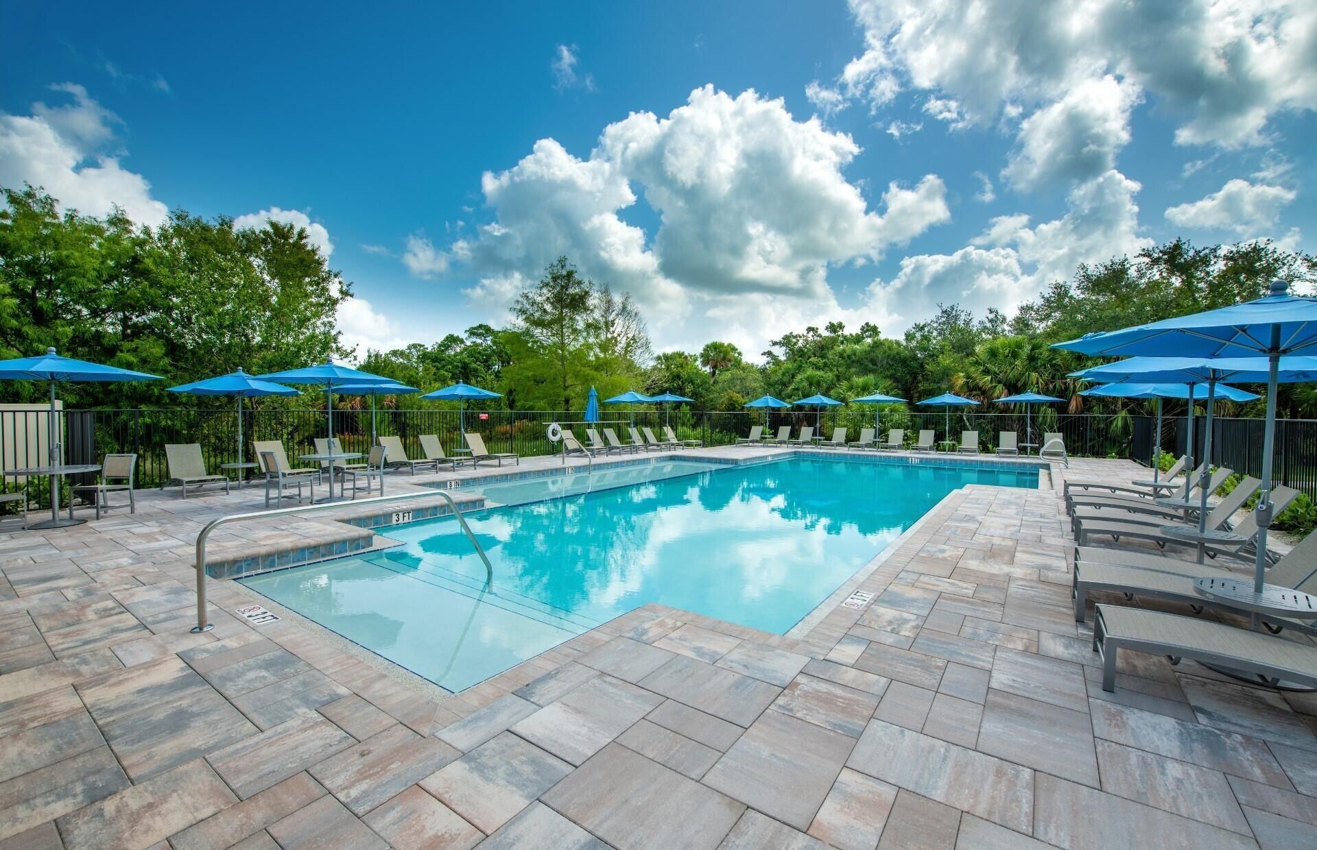 7795 SW Bentley Lane, Unit Latitude 9, Stuart, FL 34997 Photo