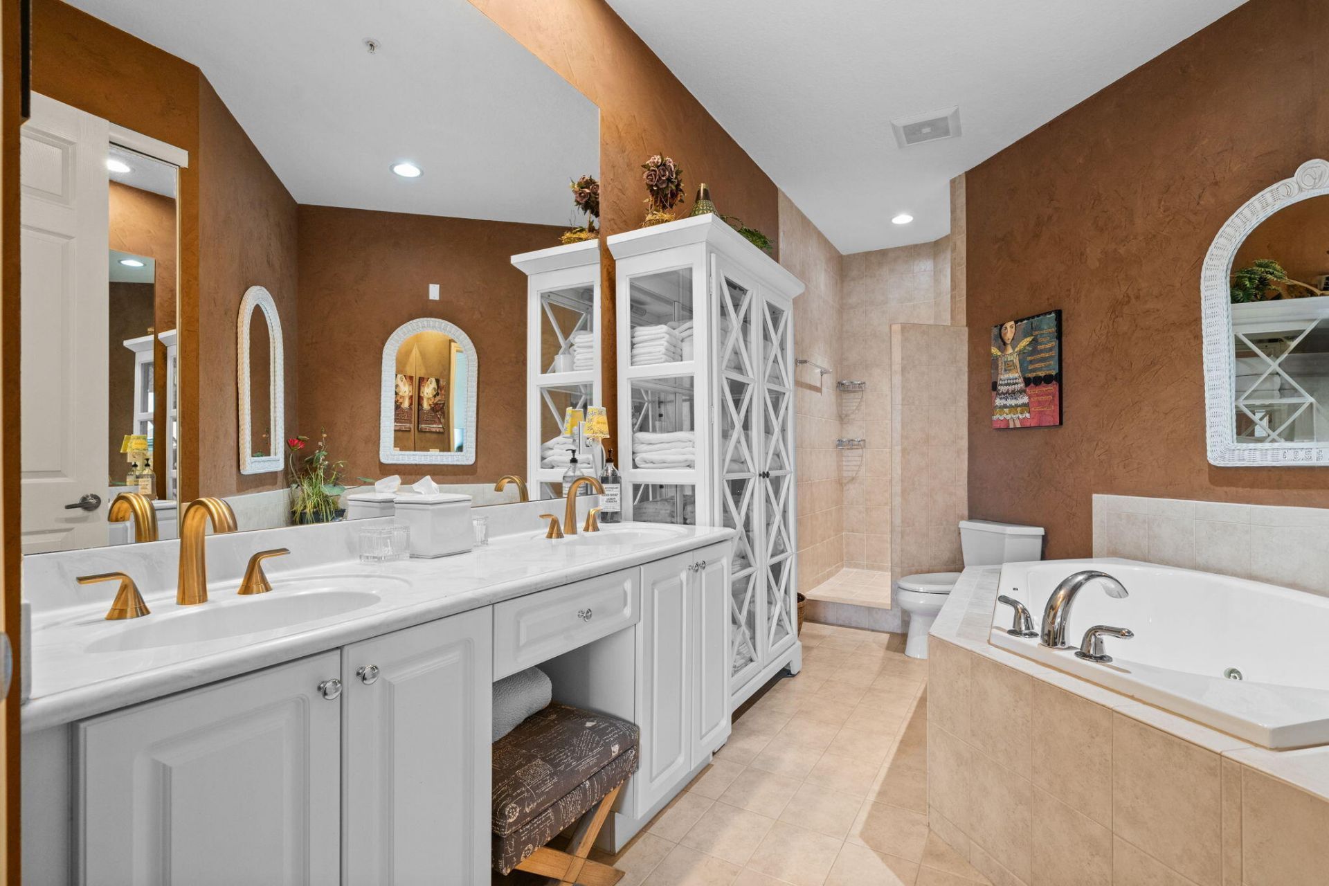 2720 NE 15th Street, Unit 303, Fort Lauderdale, FL 33304 Photo