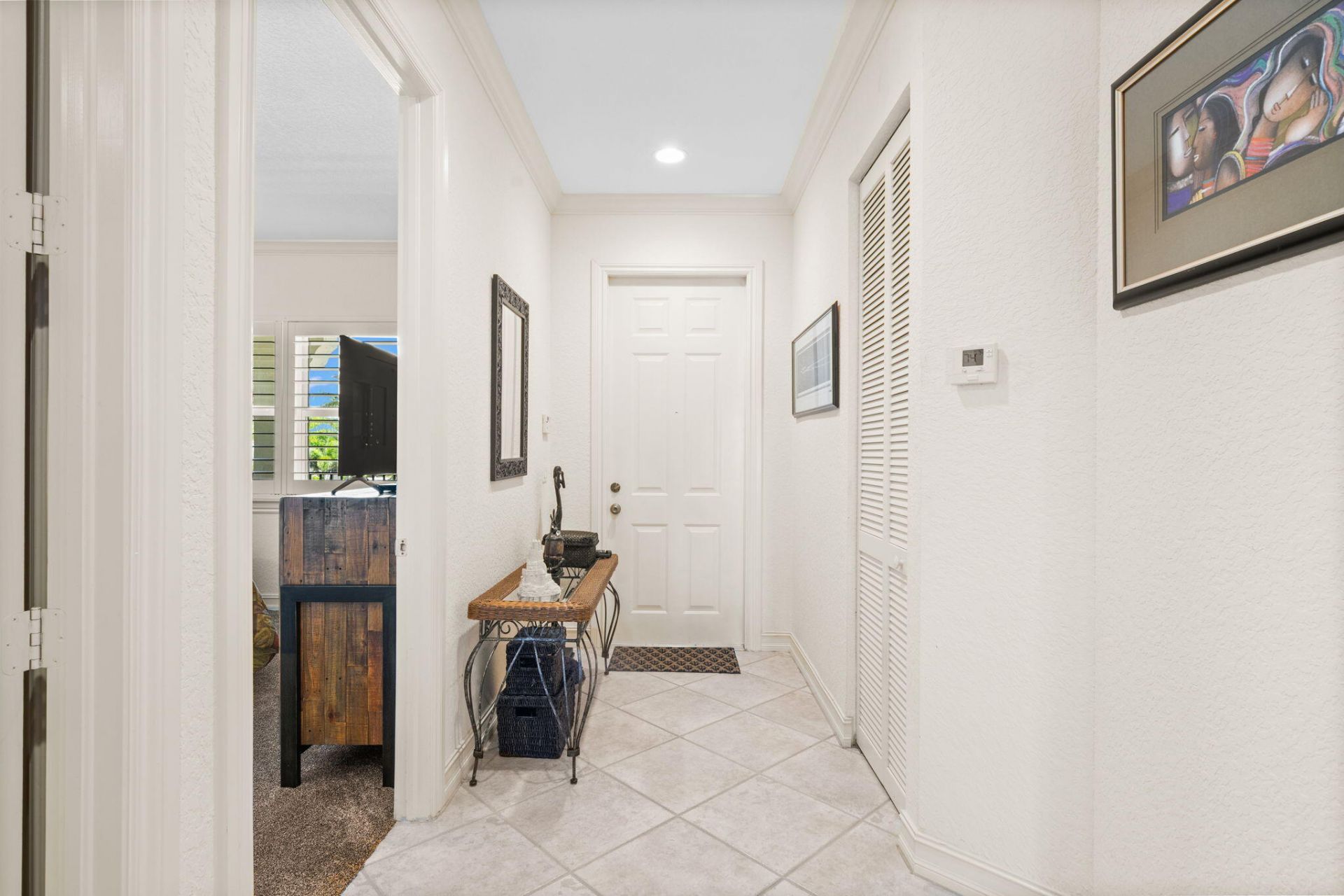 2720 NE 15th Street, Unit 303, Fort Lauderdale, FL 33304 Photo