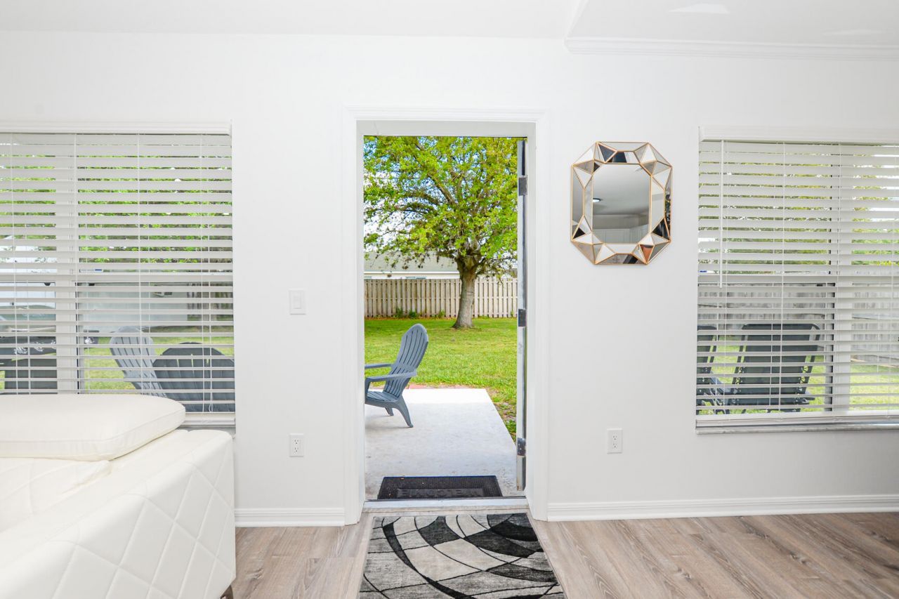 1225 SW Hunnicut Avenue, Port Saint Lucie, FL 34953 Photo