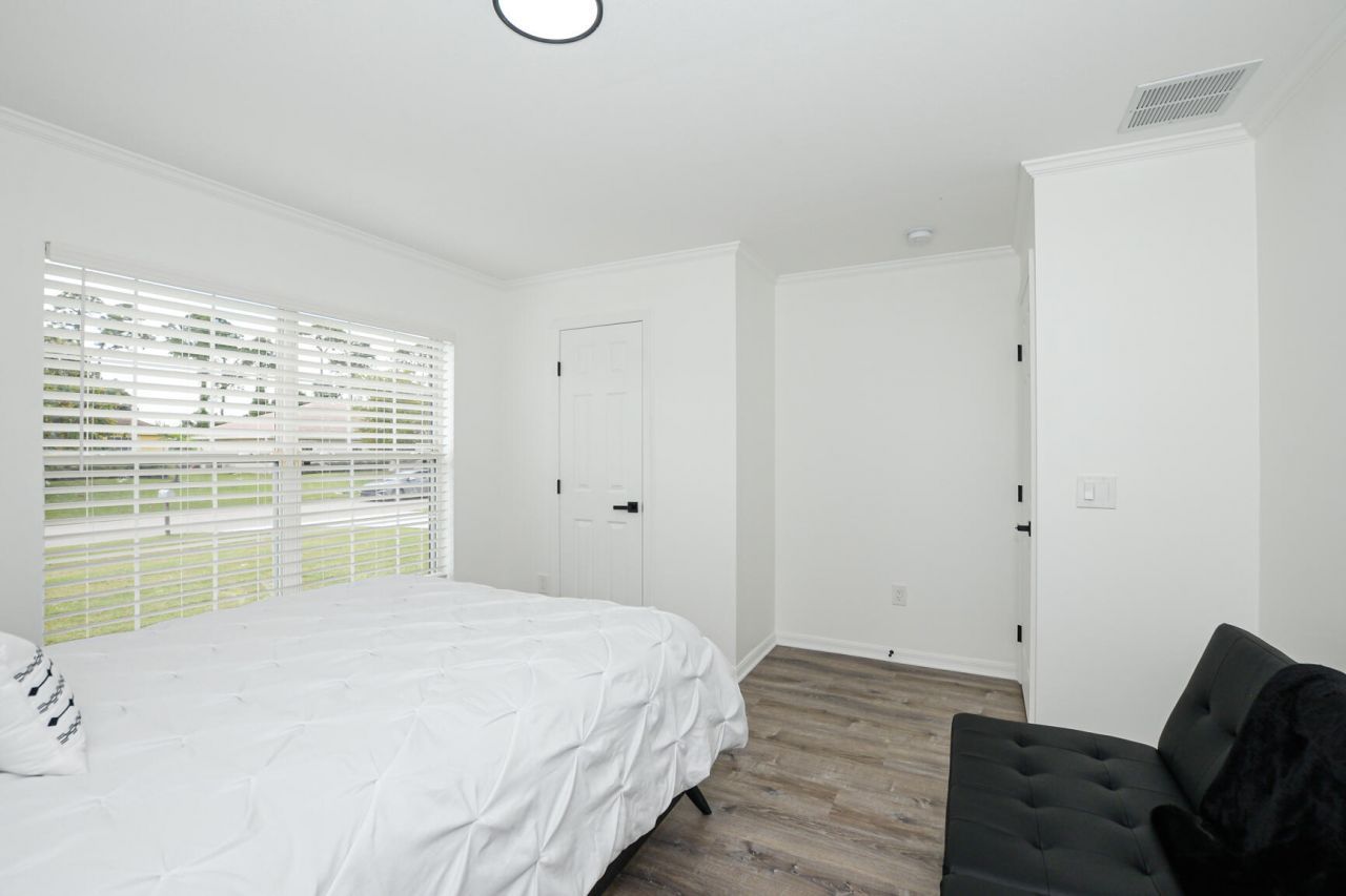 1225 SW Hunnicut Avenue, Port Saint Lucie, FL 34953 Photo