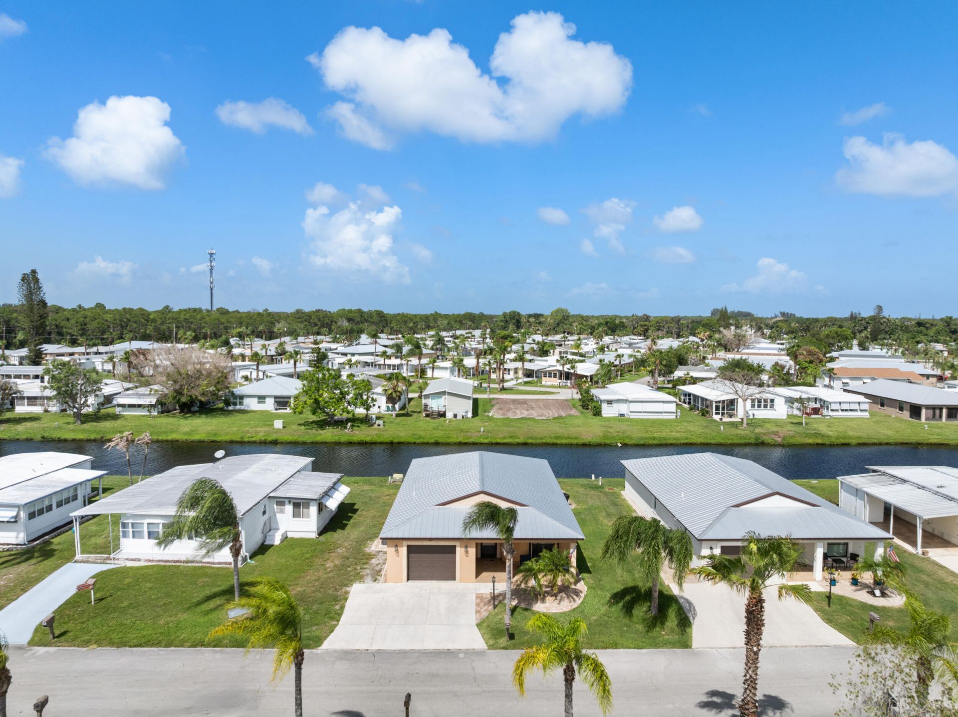 24 Alta Loma, Port Saint Lucie, FL 34952 Photo
