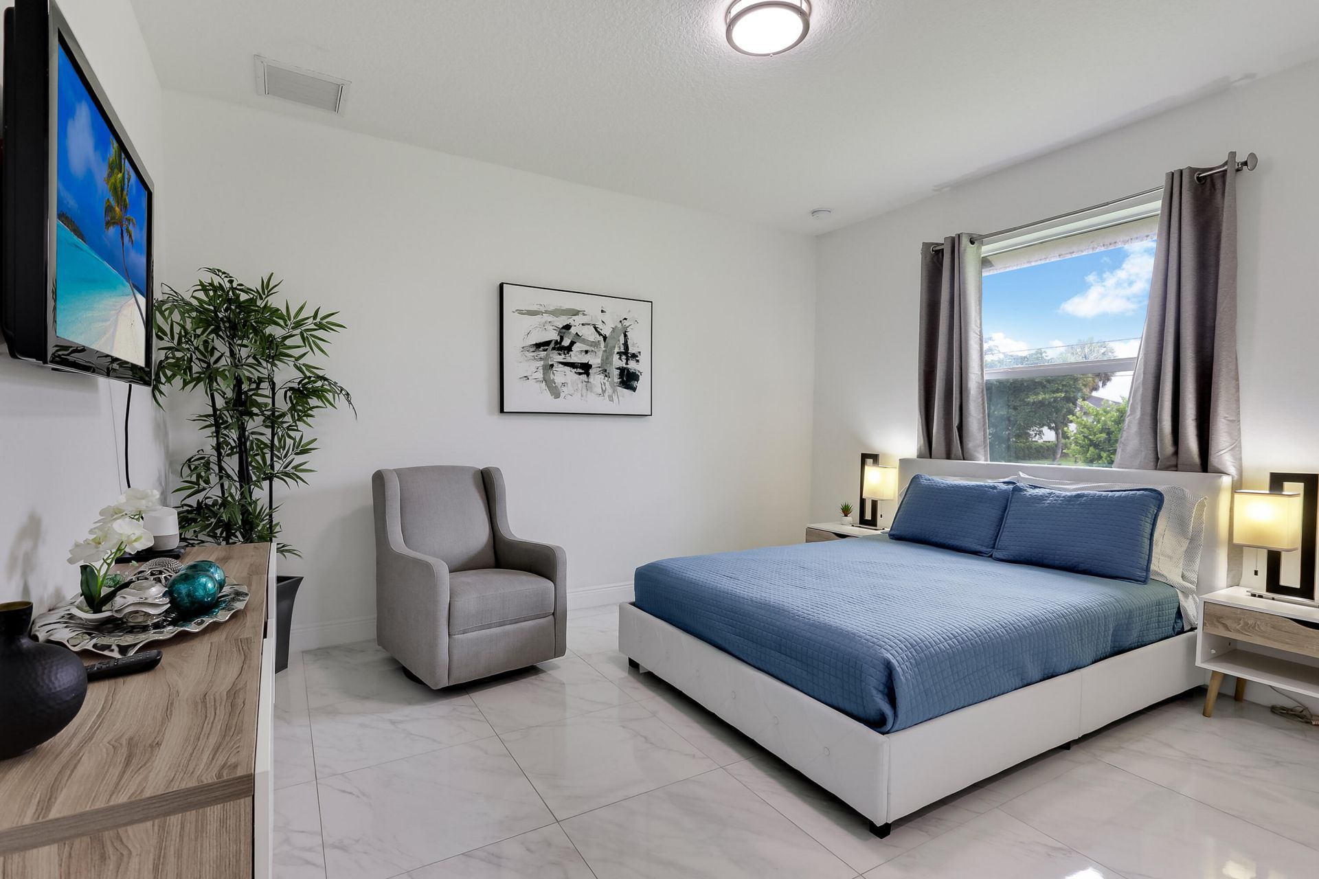 142 Brynhurst Court, West Palm Beach, FL 33413 Photo