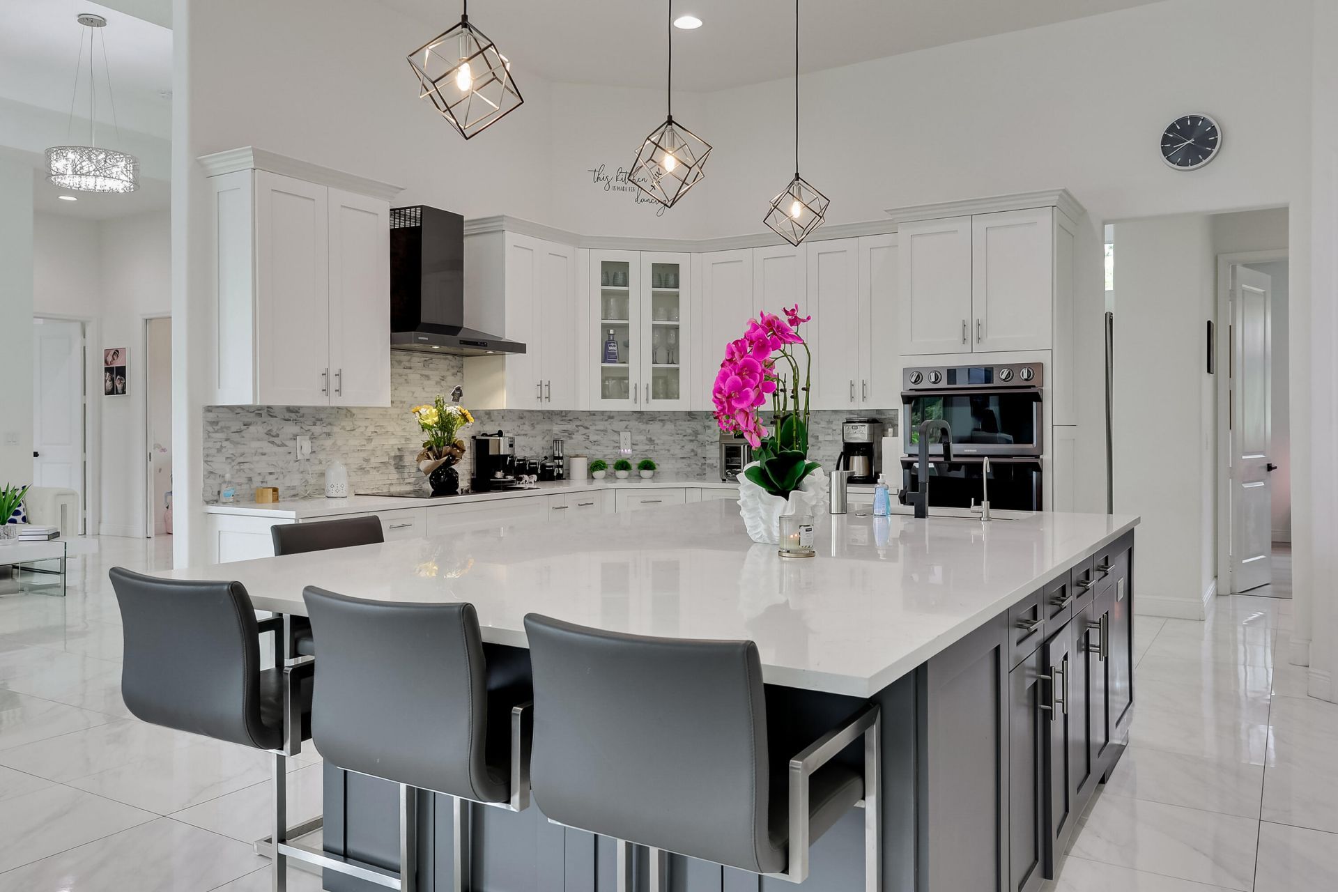 142 Brynhurst Court, West Palm Beach, FL 33413 Photo