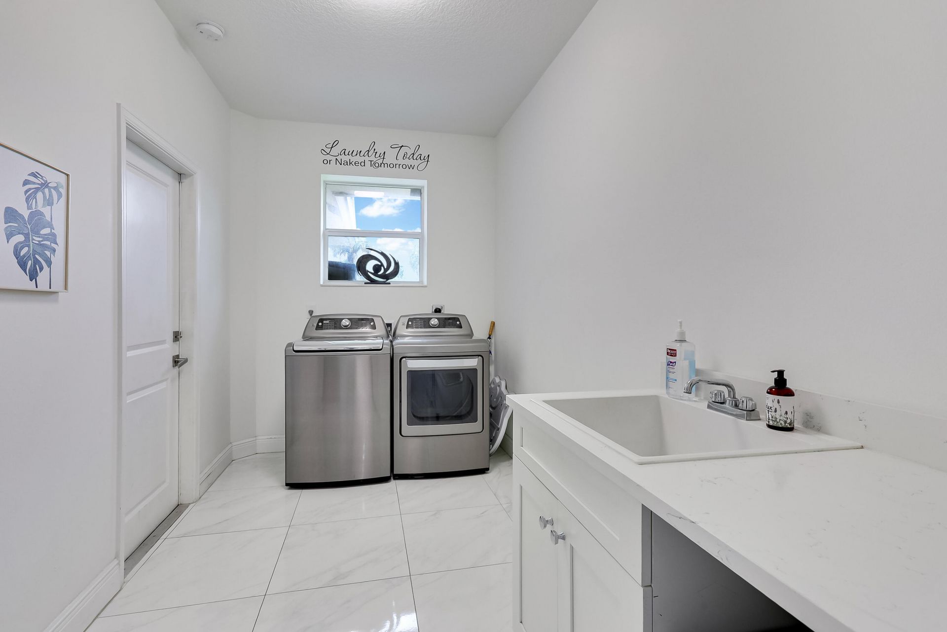 142 Brynhurst Court, West Palm Beach, FL 33413 Photo