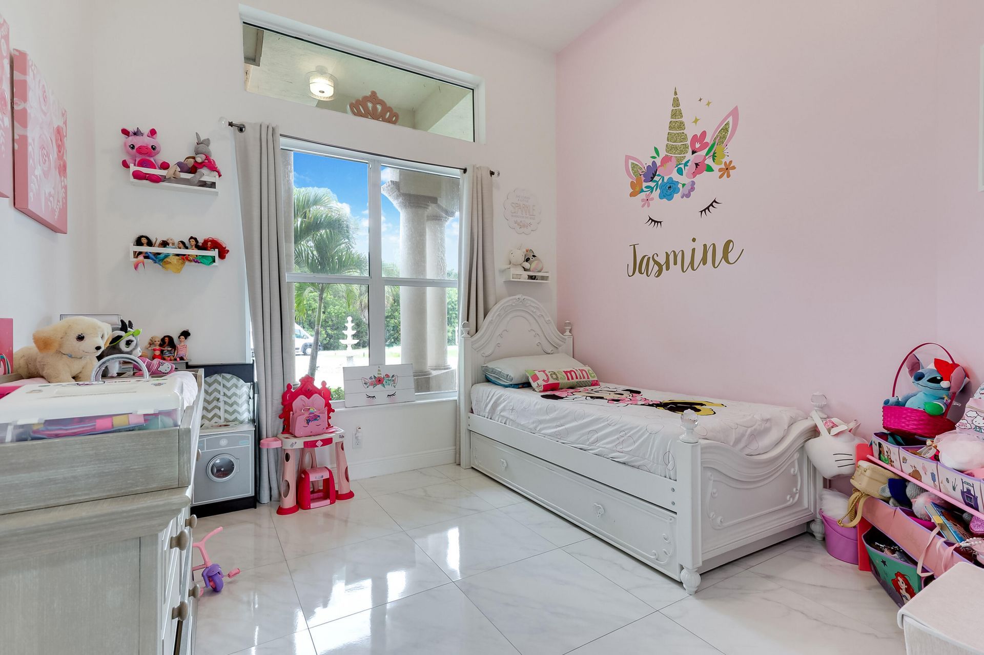 142 Brynhurst Court, West Palm Beach, FL 33413 Photo