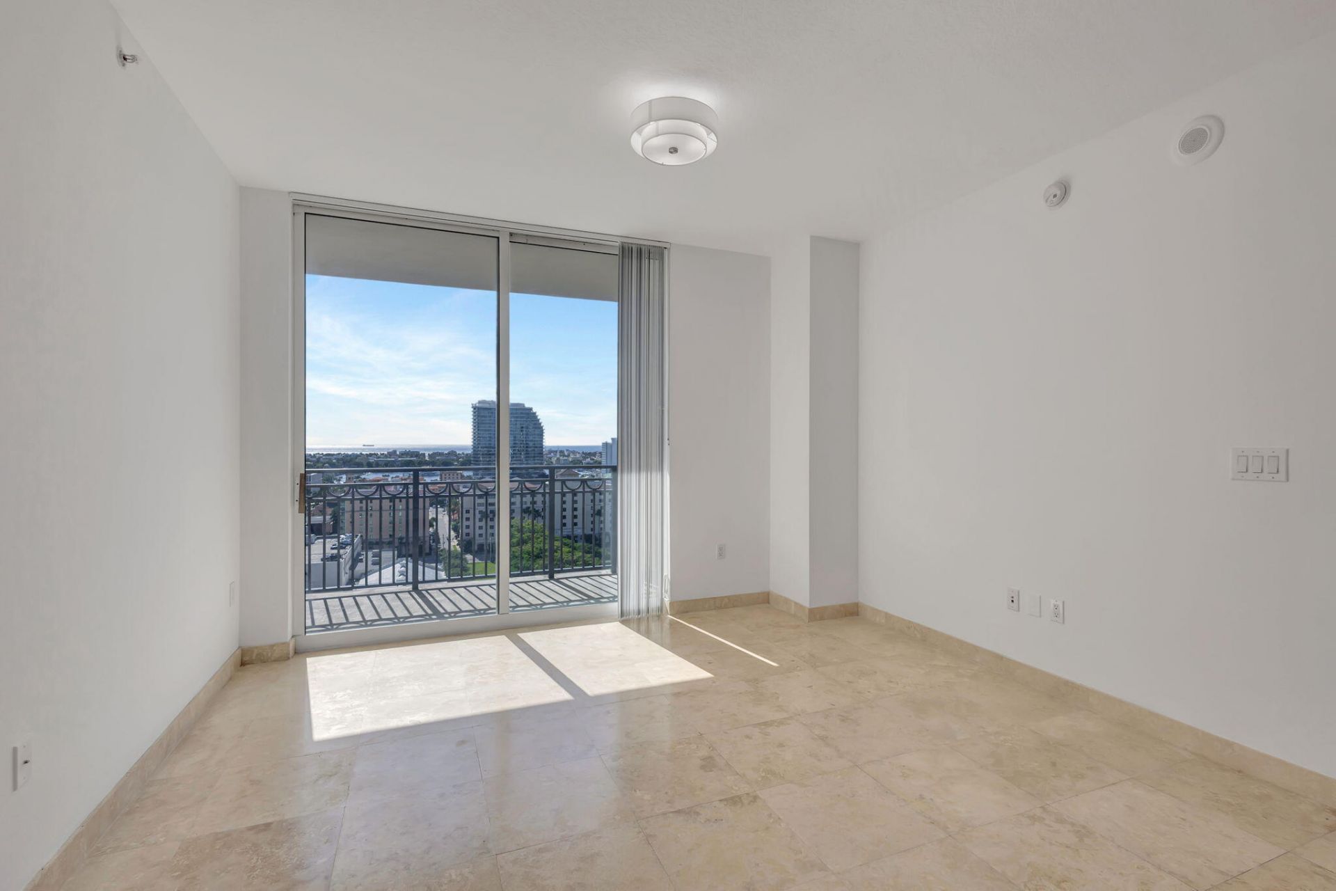 550 Okeechobee Boulevard, Unit 1619, West Palm Beach, FL 33401 Photo