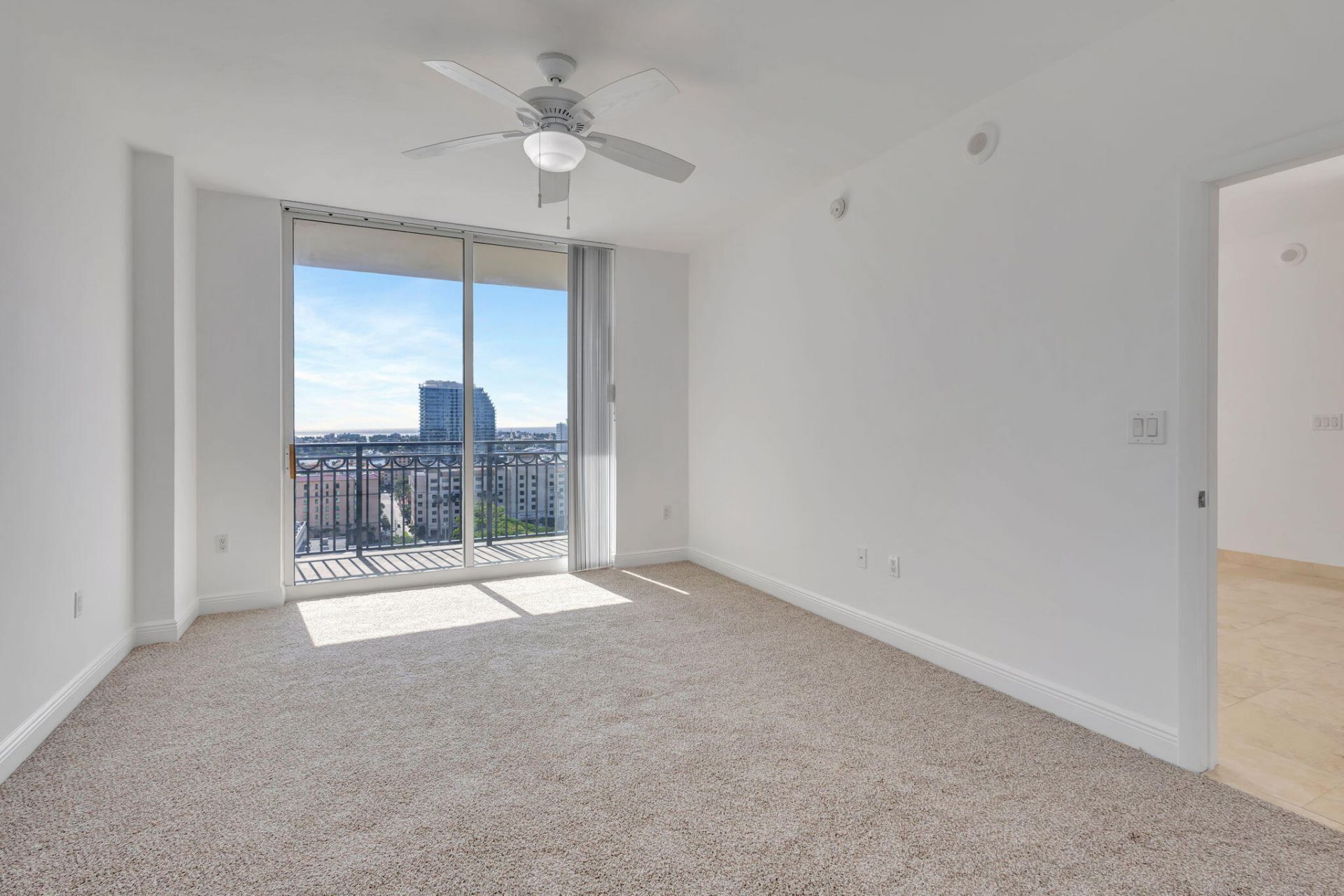 550 Okeechobee Boulevard, Unit 1619, West Palm Beach, FL 33401 Photo