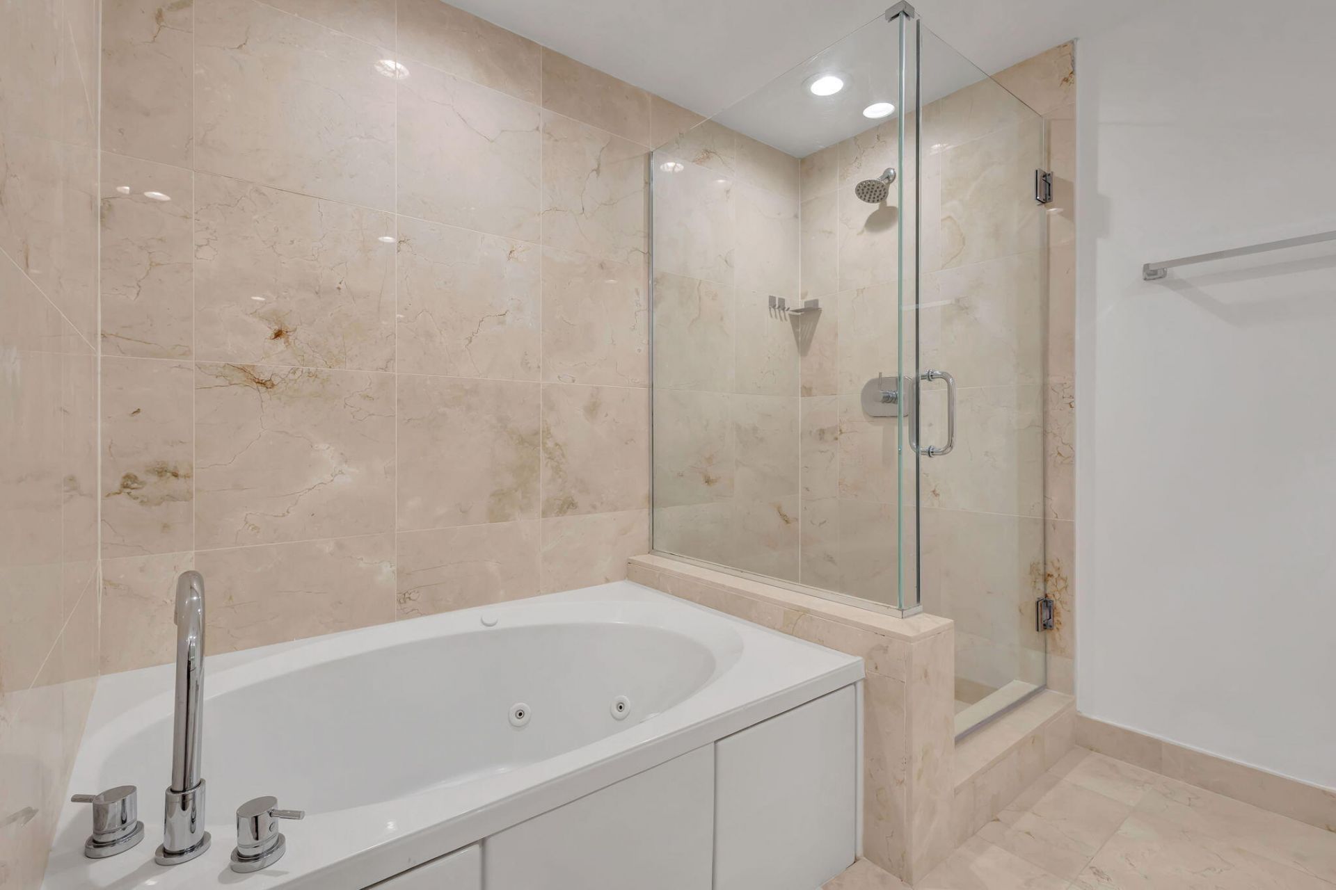 550 Okeechobee Boulevard, Unit 1619, West Palm Beach, FL 33401 Photo