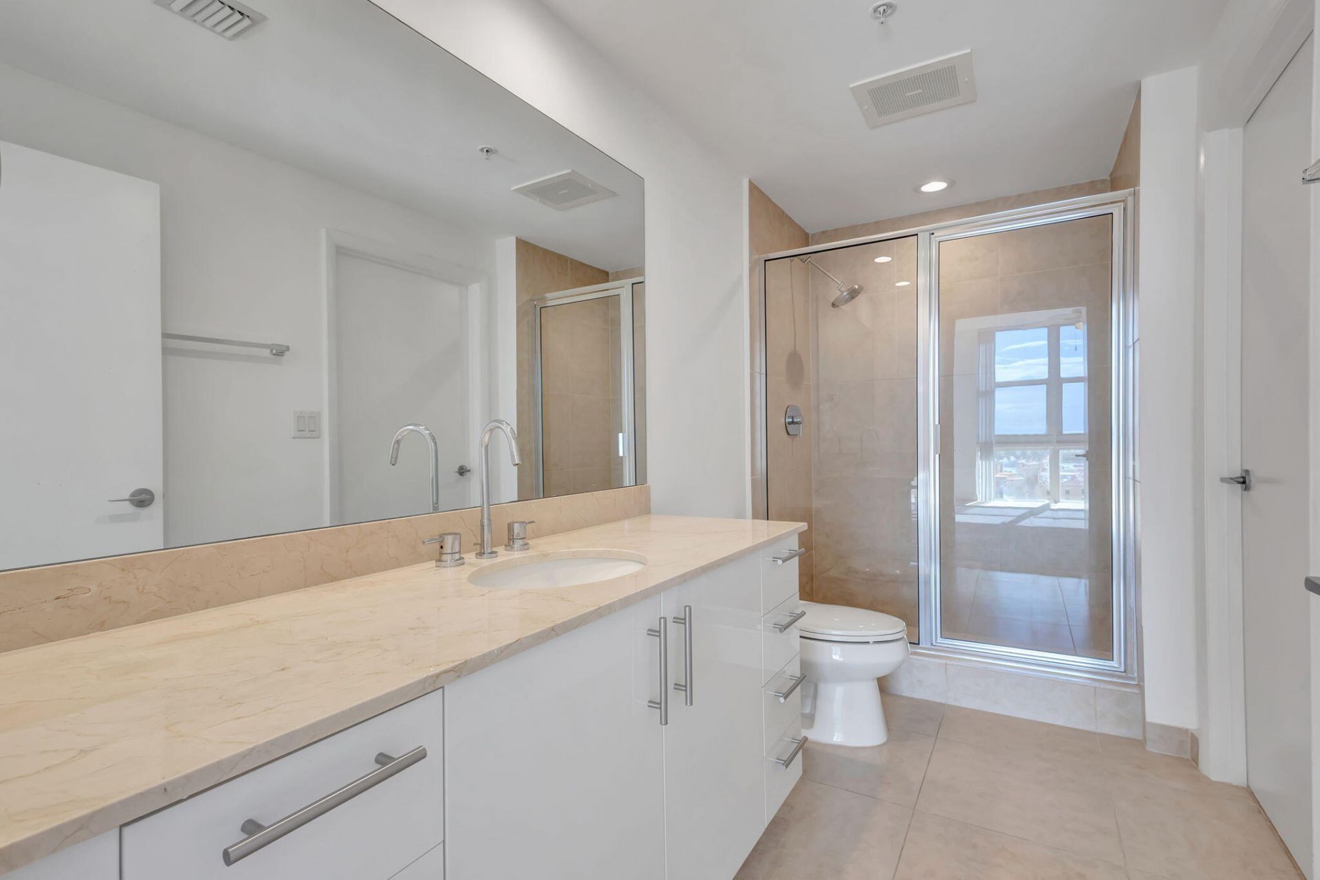 550 Okeechobee Boulevard, Unit 1619, West Palm Beach, FL 33401 Photo