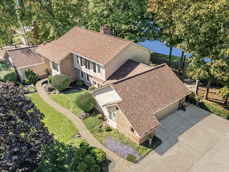886 Squire Oaks Drive, Villa Hills, KY 41017 Photo 2