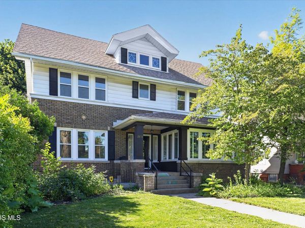 2876 Broadway Street, Toledo, OH 43614
