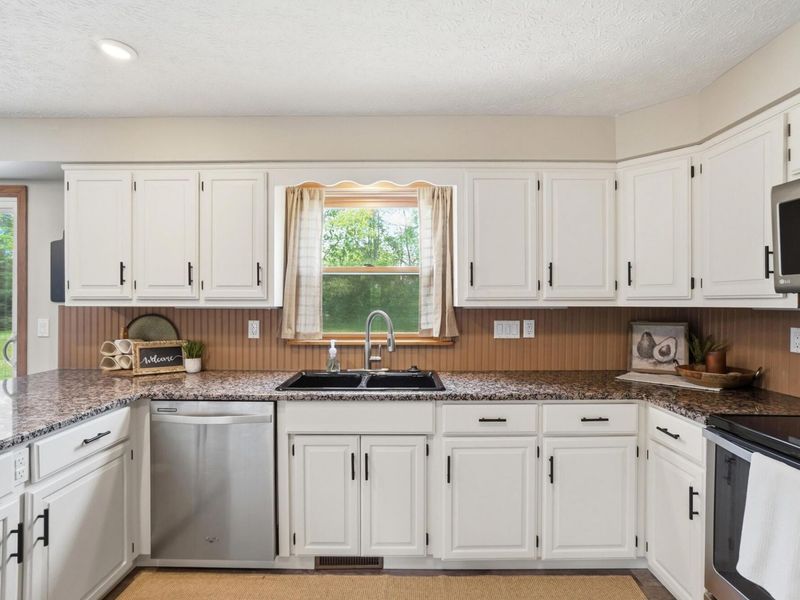8711 Gosling Way, Powell, OH 43065 Photo 13