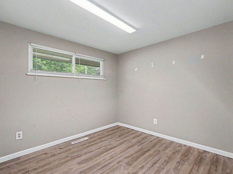 7090 Claybeck Drive, Dayton, OH 45424 Photo 18