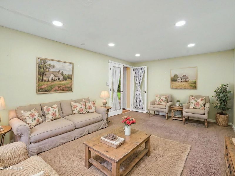 7090 Claybeck Drive, Dayton, OH 45424 Photo 24
