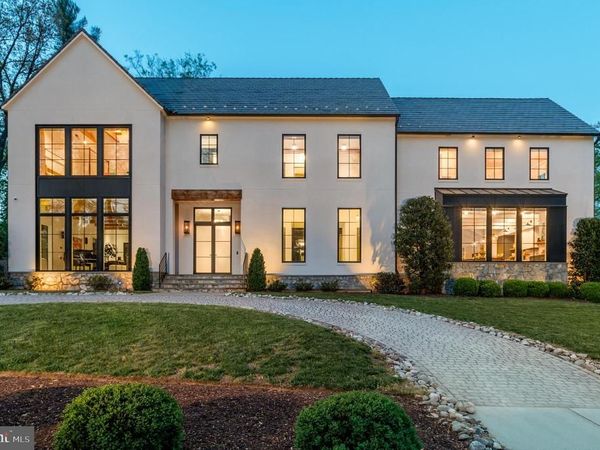 7101 LONGWOOD DRIVE , BETHESDA, MD 20817