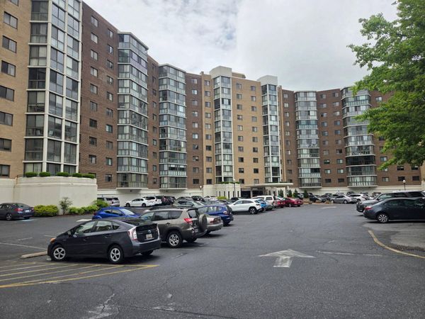 15115 INTERLACHEN DRIVE, Unit 3-311, SILVER SPRING, MD 20906