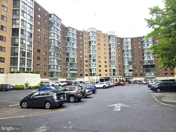 15115 INTERLACHEN DRIVE, Unit 3-311, SILVER SPRING, MD 20906