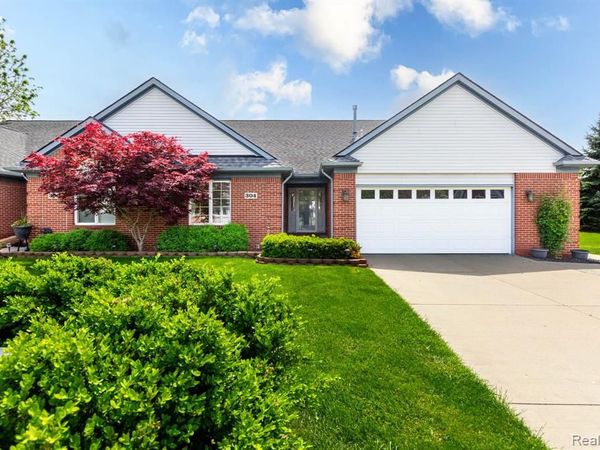 304 Heritage Way, Clay Twp, MI 48001