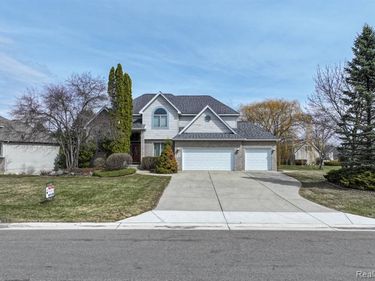 6476 Stonebrook Lane, Flint Twp, MI 48433