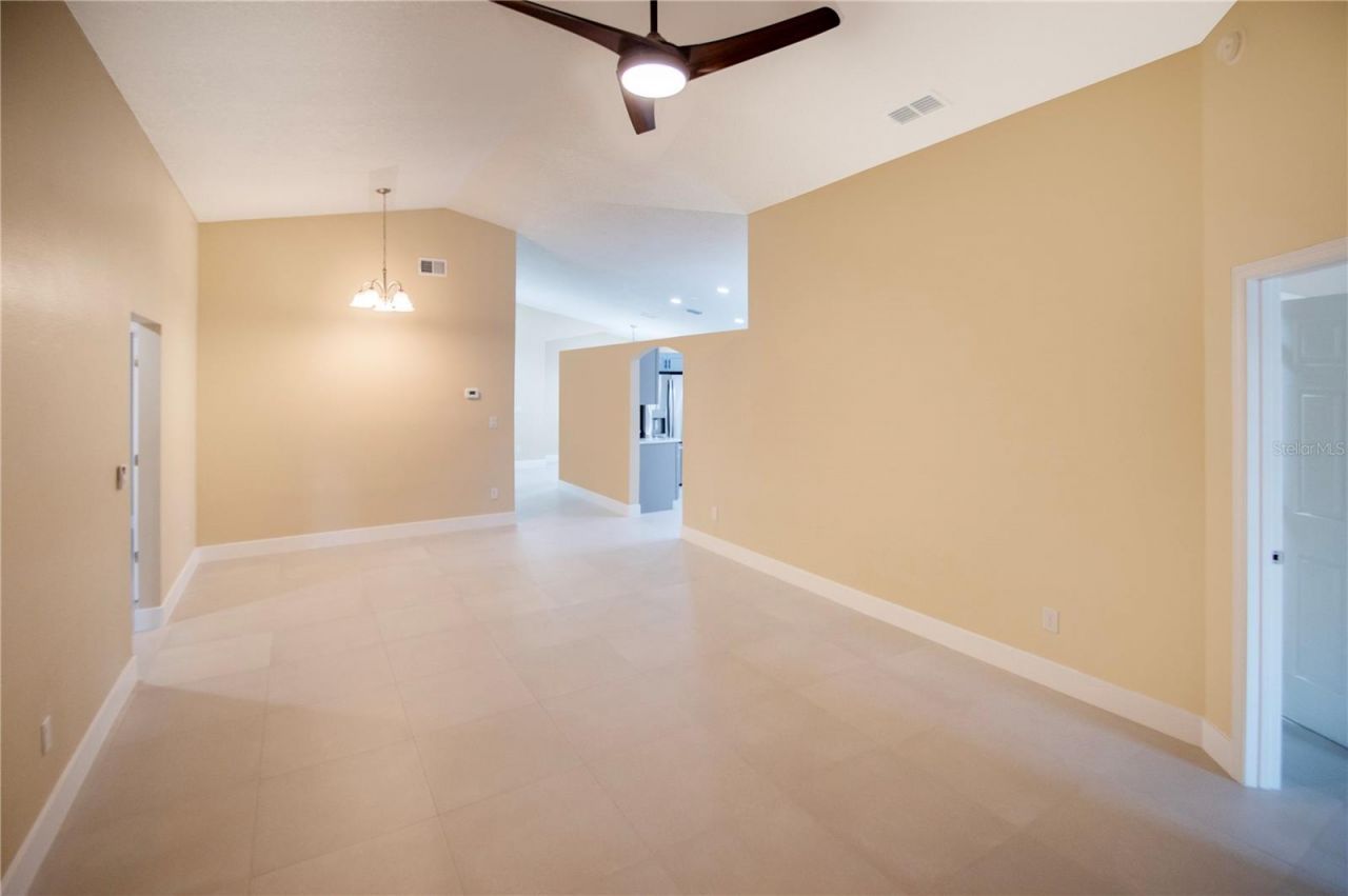 17109 Woodcrest Way , Clermont, FL 34714 Photo