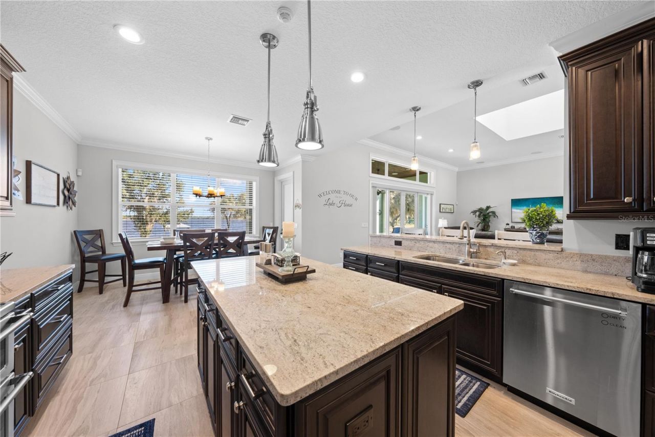 7354 Red Beach Court , Sebring, FL 33876 Photo