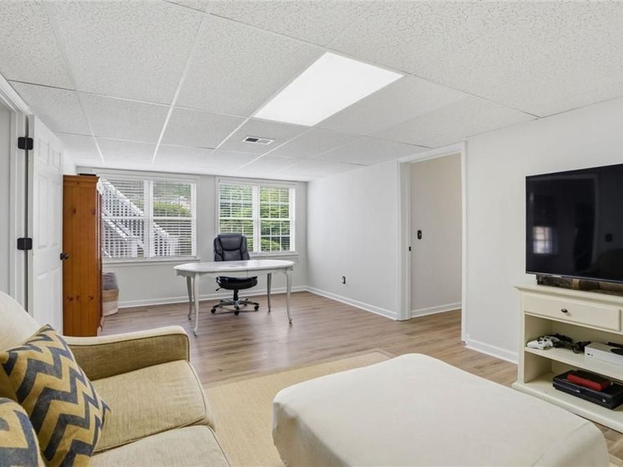 Property Image 45