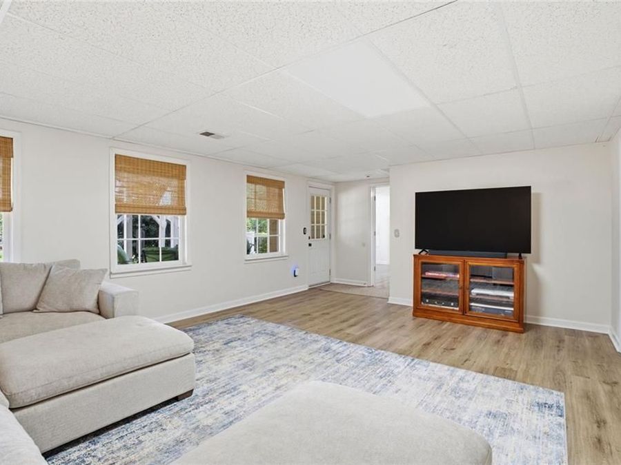 Property Image 47