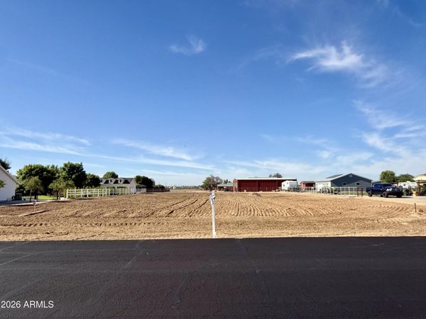 18829 W ELM Street, Unit 19, Litchfield Park, AZ 85340