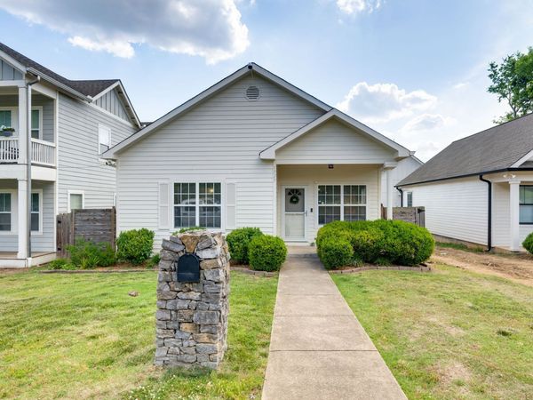 1925A Delta Ave , Nashville, TN 37208