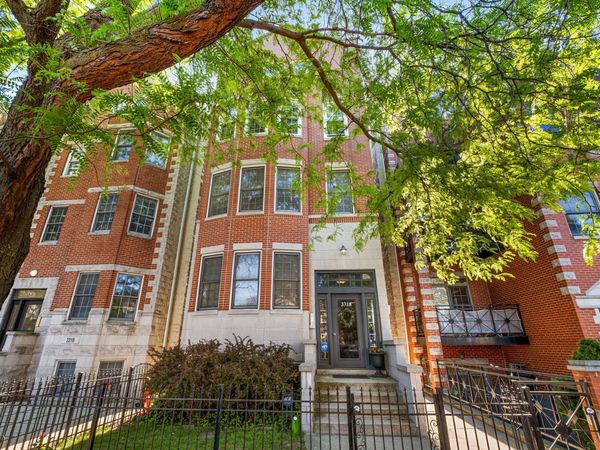 3318 N Damen Avenue , Unit 2, Chicago, IL 60618