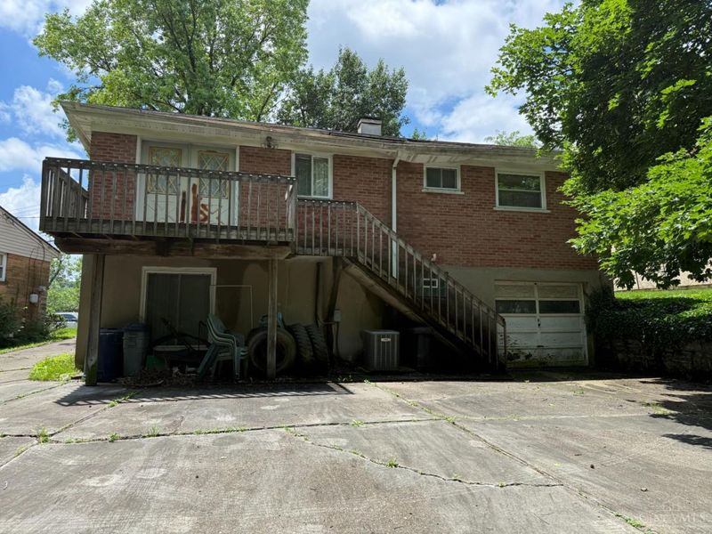 2848 Orland Avenue, Cincinnati, OH 45211 Photo 2