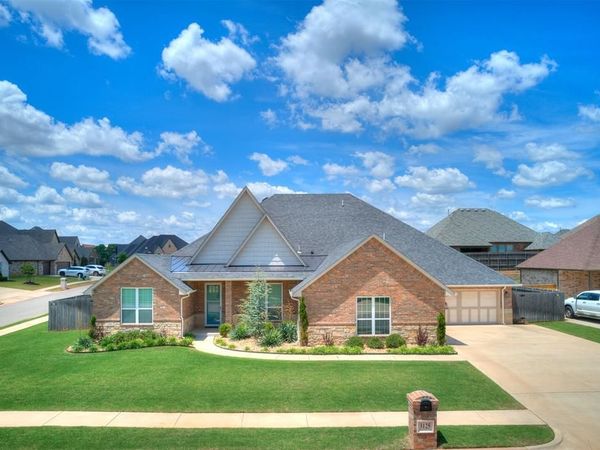 3125 Mackenzie Avenue, Edmond, OK 73013