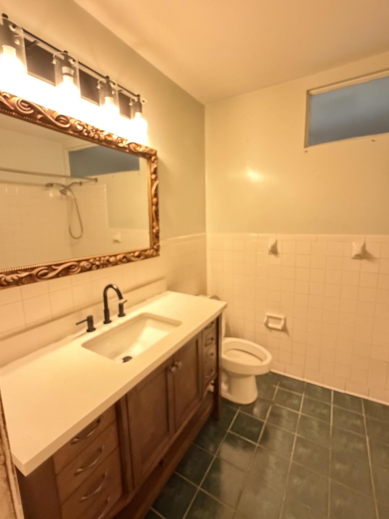 4640 Darlene Street Photo 18