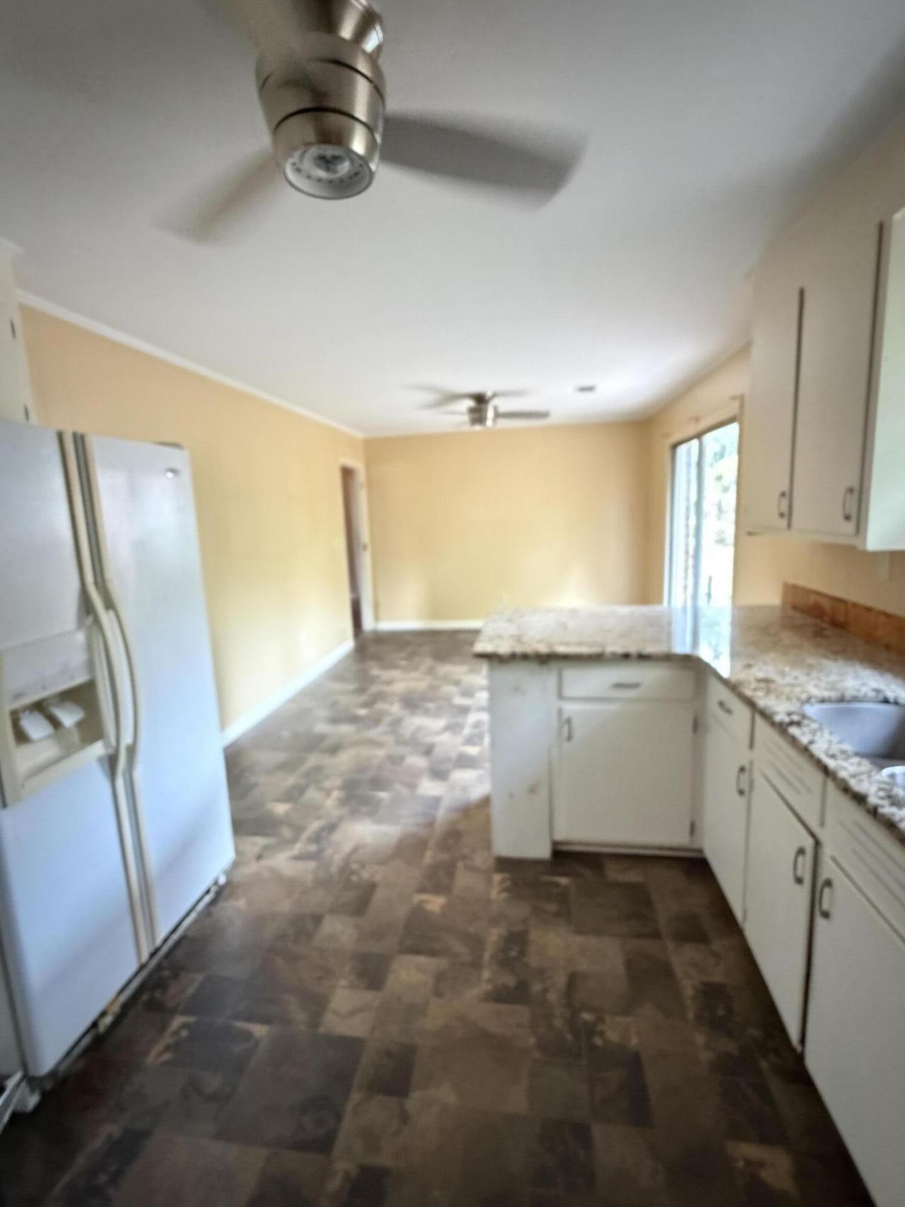 4640 Darlene Street Photo 5