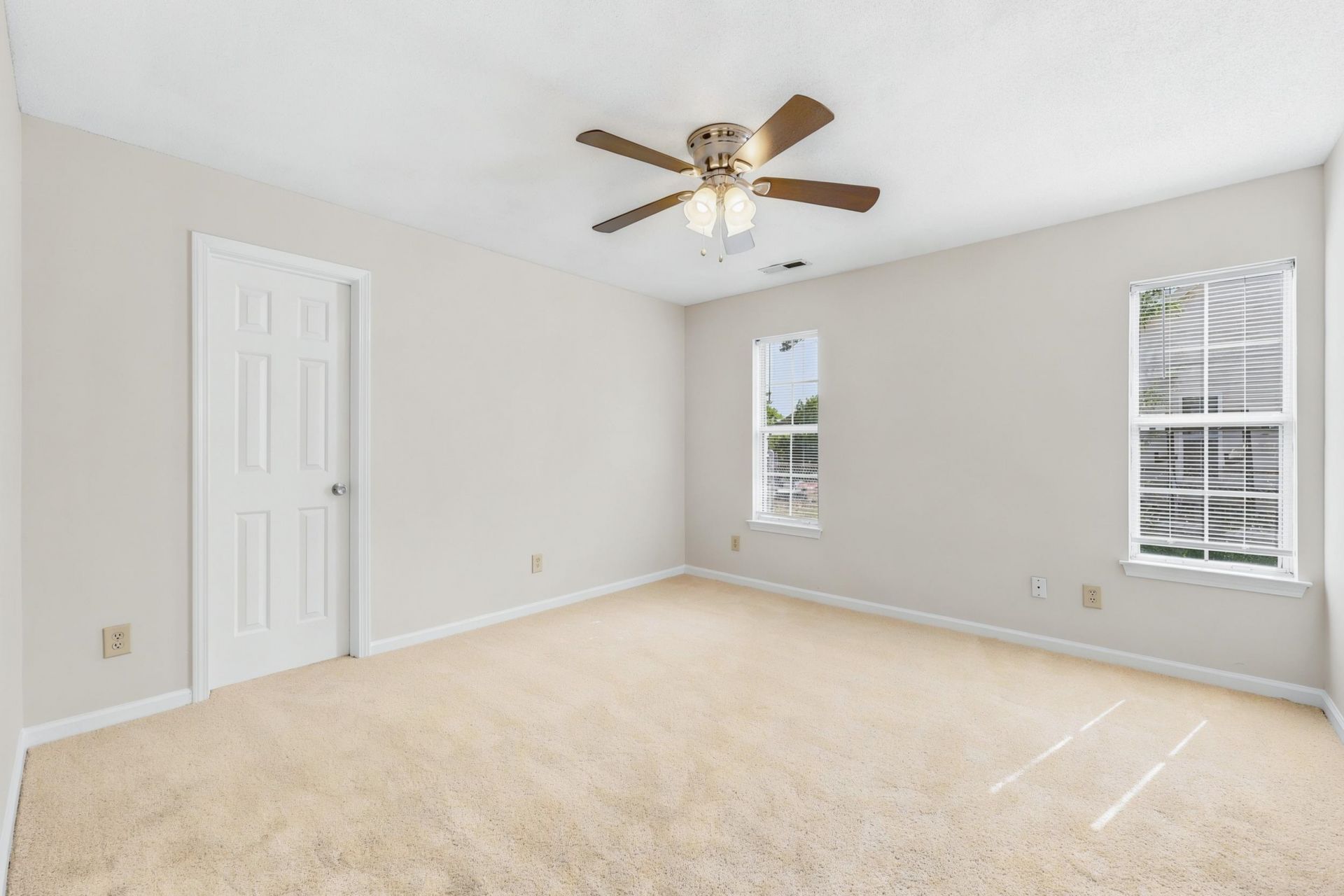 539 Drake Ln.  Photo 15