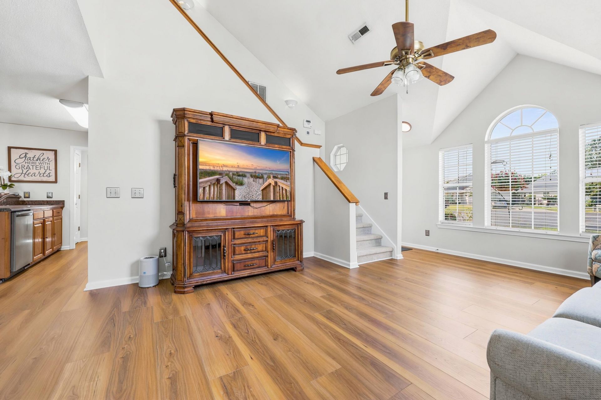 539 Drake Ln.  Photo 6