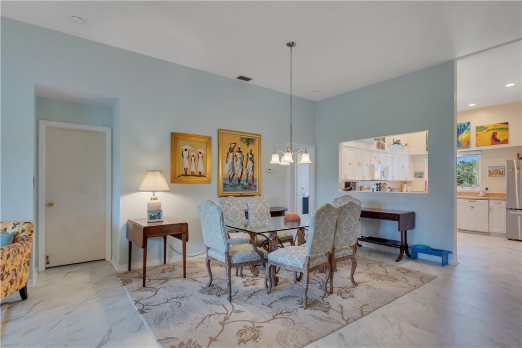 5045 Harmony Circle, Unit 209, Vero Beach, FL 32967 Photo