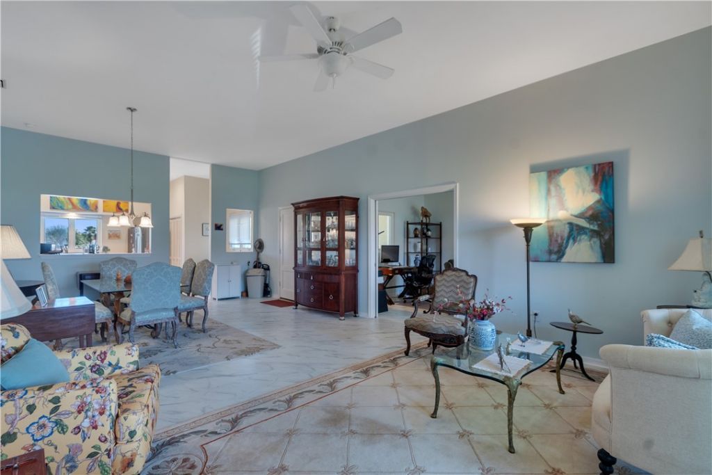 5045 Harmony Circle, Unit 209, Vero Beach, FL 32967 Photo