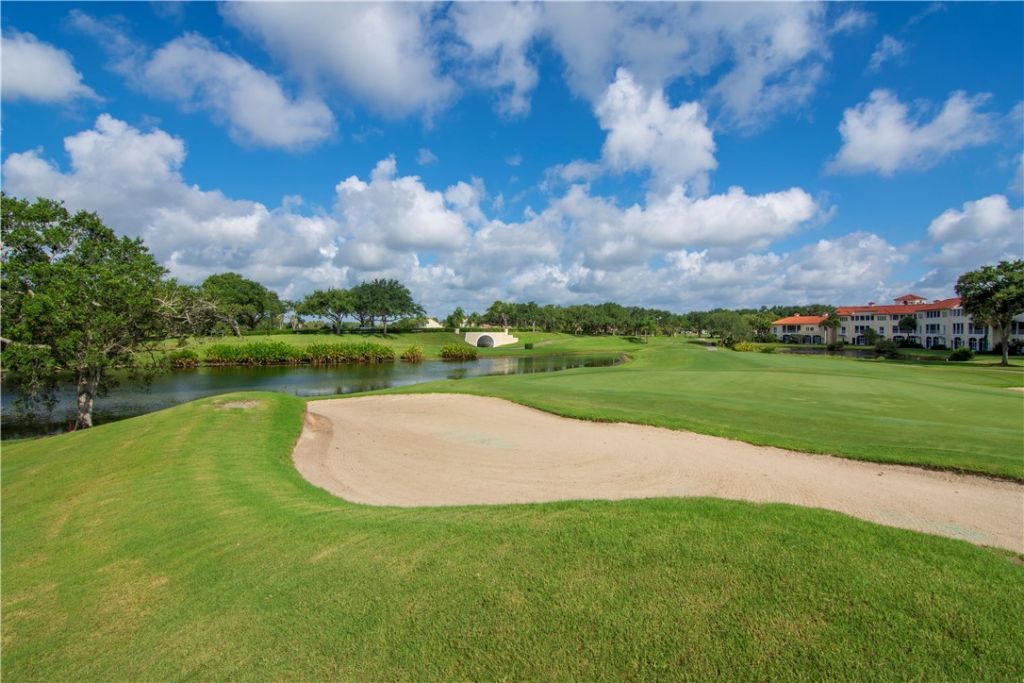 5045 Harmony Circle, Unit 209, Vero Beach, FL 32967 Photo
