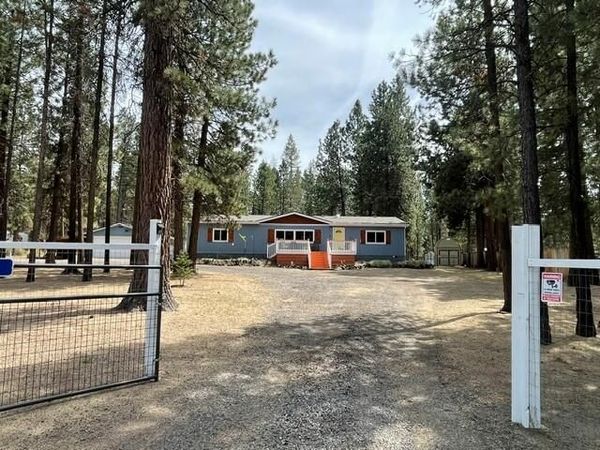 17667 Penny Court, La Pine, OR 97739