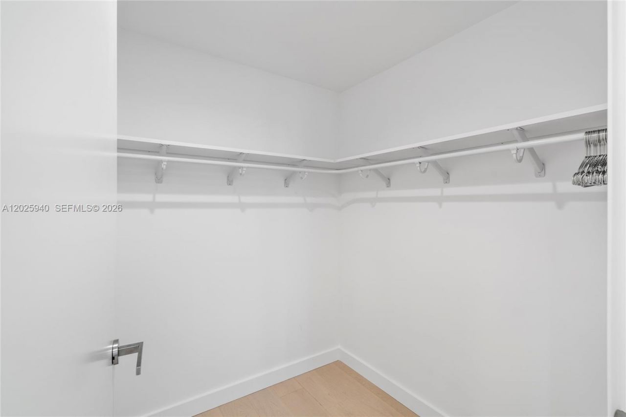 9221 E Bay Harbor Dr , Unit 408, Bay Harbor Islands, FL 33154 Photo