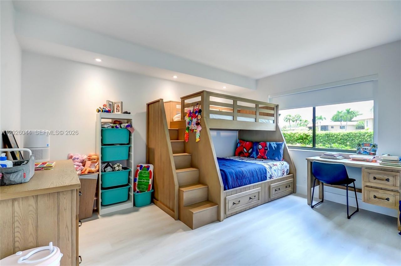 302 Lakeview Dr, Unit 105, Weston, FL 33326 Photo