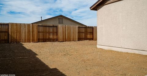 611 Yerington Drive, Reno, NV 89506 Photo