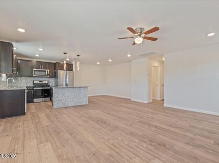 611 Yerington Drive, Reno, NV 89506 Photo