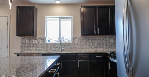 611 Yerington Drive, Reno, NV 89506 Photo