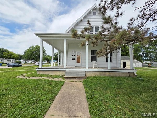 701 N 7th Street , Canton, MO 63435